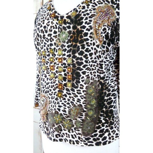 Beaded embellished leopard print vintage sweater - Picture 3 of 5